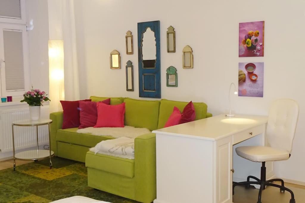 Danube Art Apartments Wenen Buitenkant foto